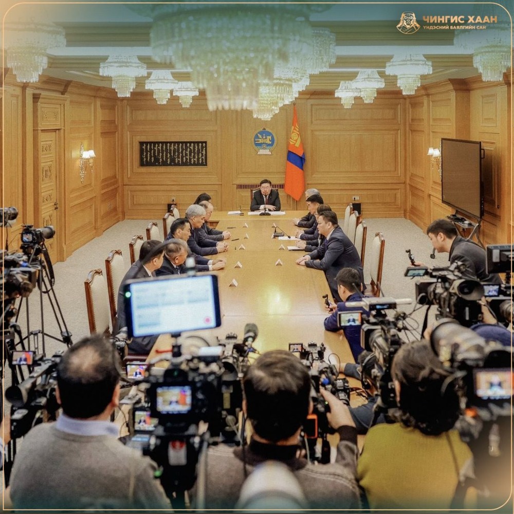 Хуримтлалын сангийн эх үүсвэр нэмэгдүүлэхэд стратегийн орд болон зэсийн үүсмэл орд ашиглаж буй аж ахуйн нэгжүүд Засгийн газартай санамж бичиг байгууллаа